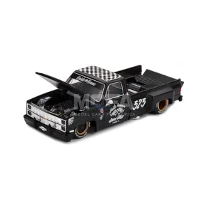 The Kaido House x MINI GT Chevrolet Silverado Dually Hot Rod V1 in 1:64
